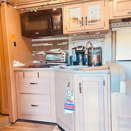 Private Cozy R/V , For Your Enjoyment Tamiami Eksteriør bilde