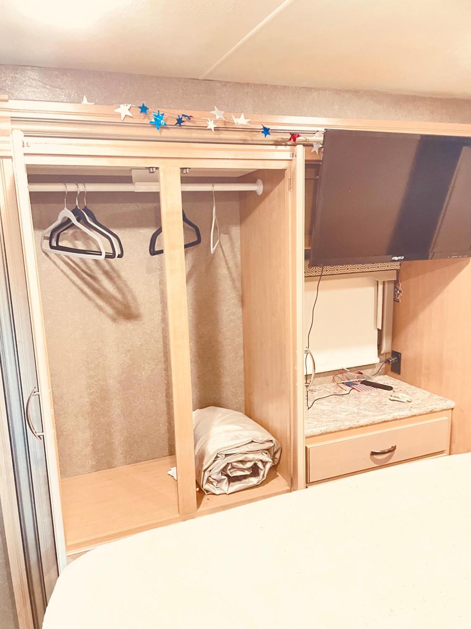 Private Cozy R/V , For Your Enjoyment Tamiami Eksteriør bilde
